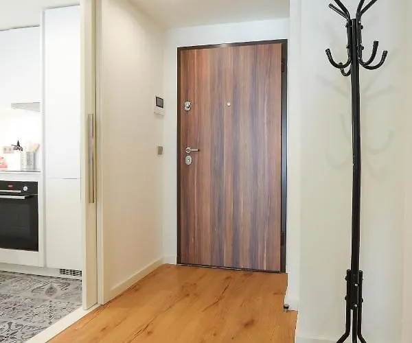 Hm - Casa Ghiselini 213 *